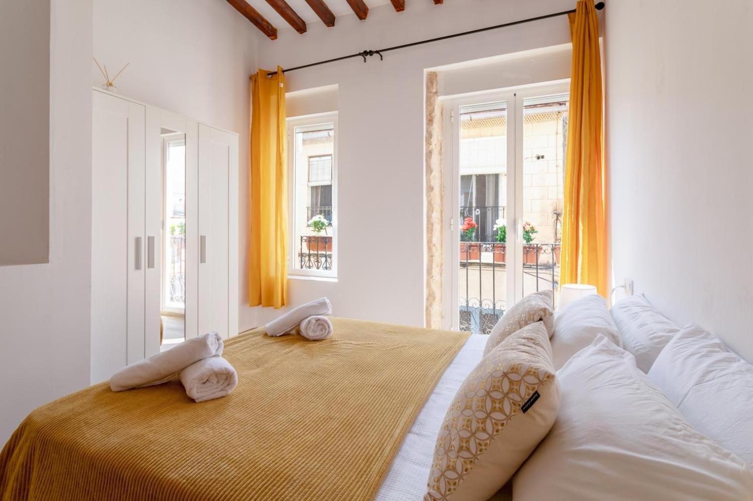 Bel Appartement Rustique Au Coeur D'Alicante Kültér fotó