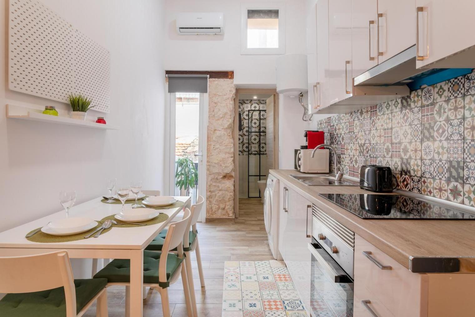 Bel Appartement Rustique Au Coeur D'Alicante Kültér fotó